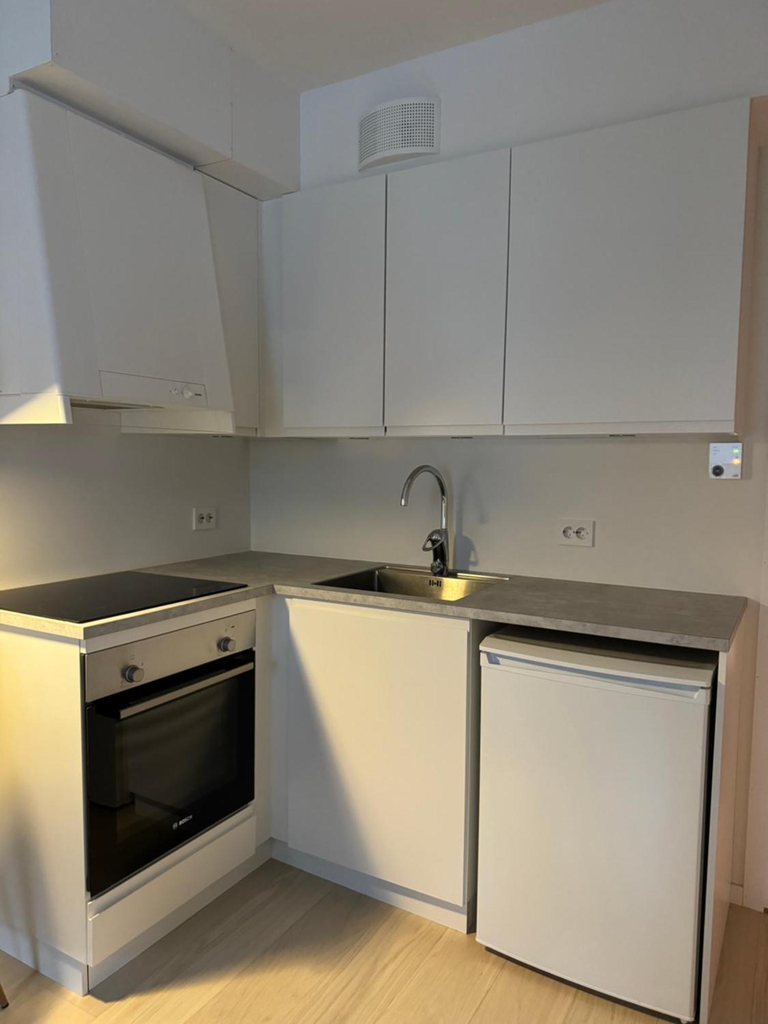Liten Og Moderne Hybel Med Gratis Parkering Tromsø